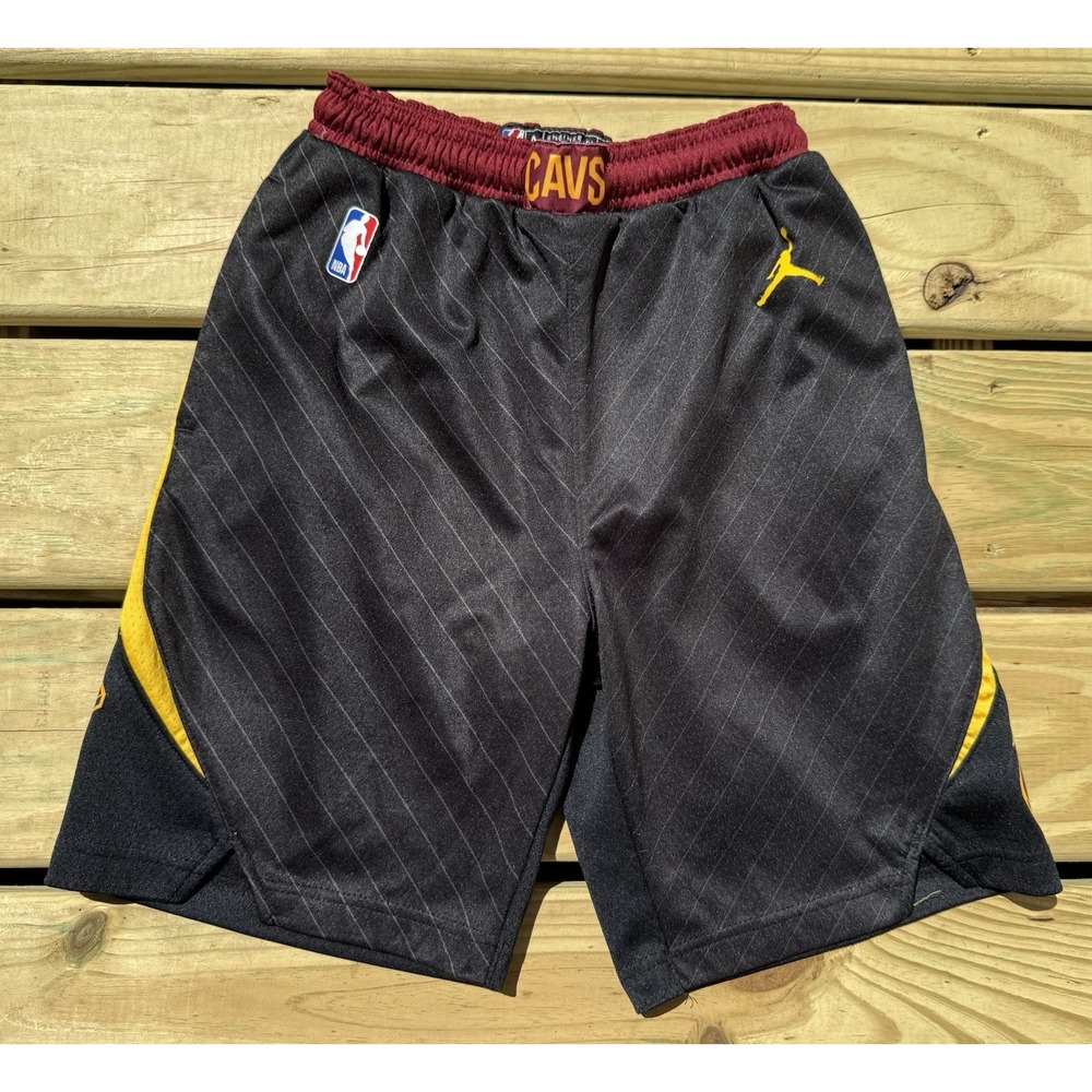 Nike Jordan Authentic Cleveland Cavaliers 75th Anniversary Shorts‎ Youth M Boys